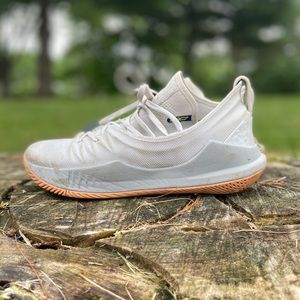 Under Armour Curry 6